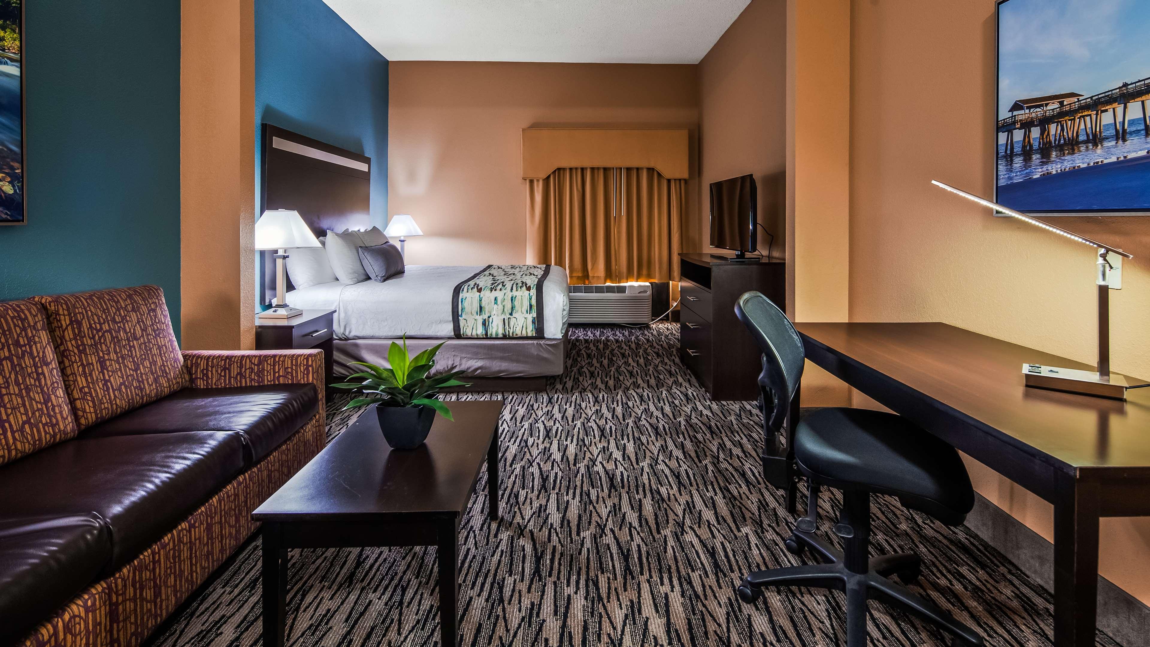 Best Western Plus Mcdonough Inn & Suites Extérieur photo