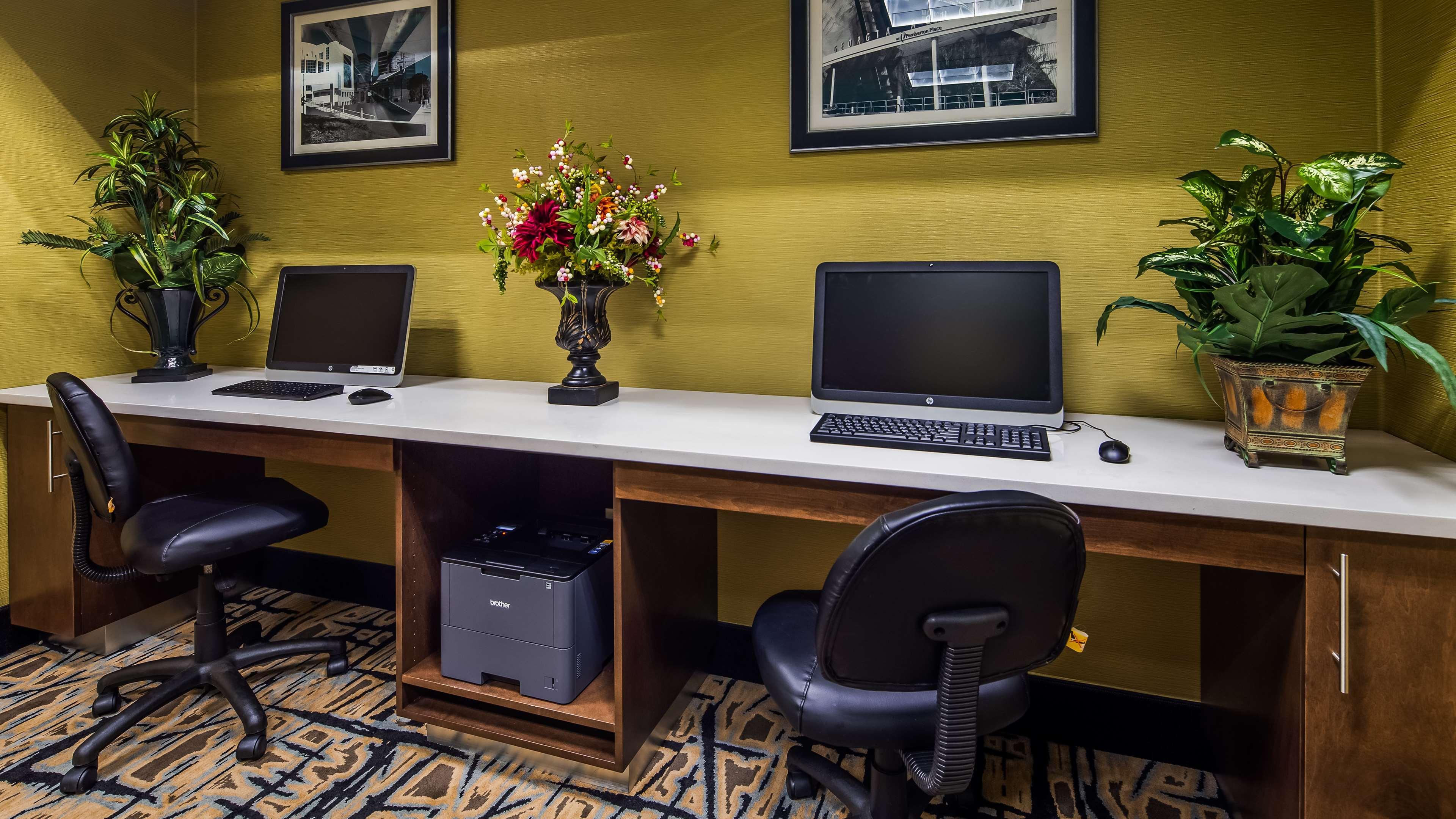 Best Western Plus Mcdonough Inn & Suites Extérieur photo